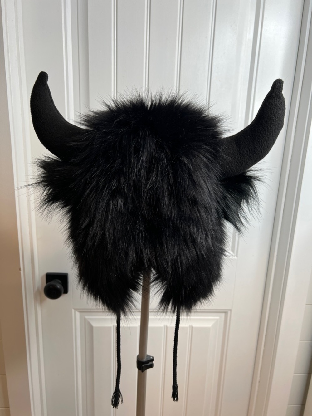 Black Faux Fur Funny Plush Ox Horn Cosplay Warm Costume Hat. OS. - Picture 6 of 12